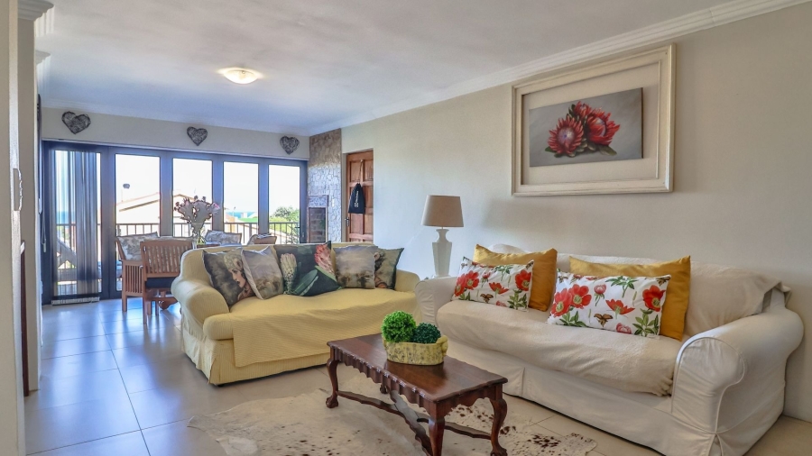 6 Bedroom Property for Sale in Franskraal Western Cape